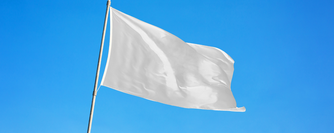 La bandiera bianca: storia, curiosità… e la prima neve
